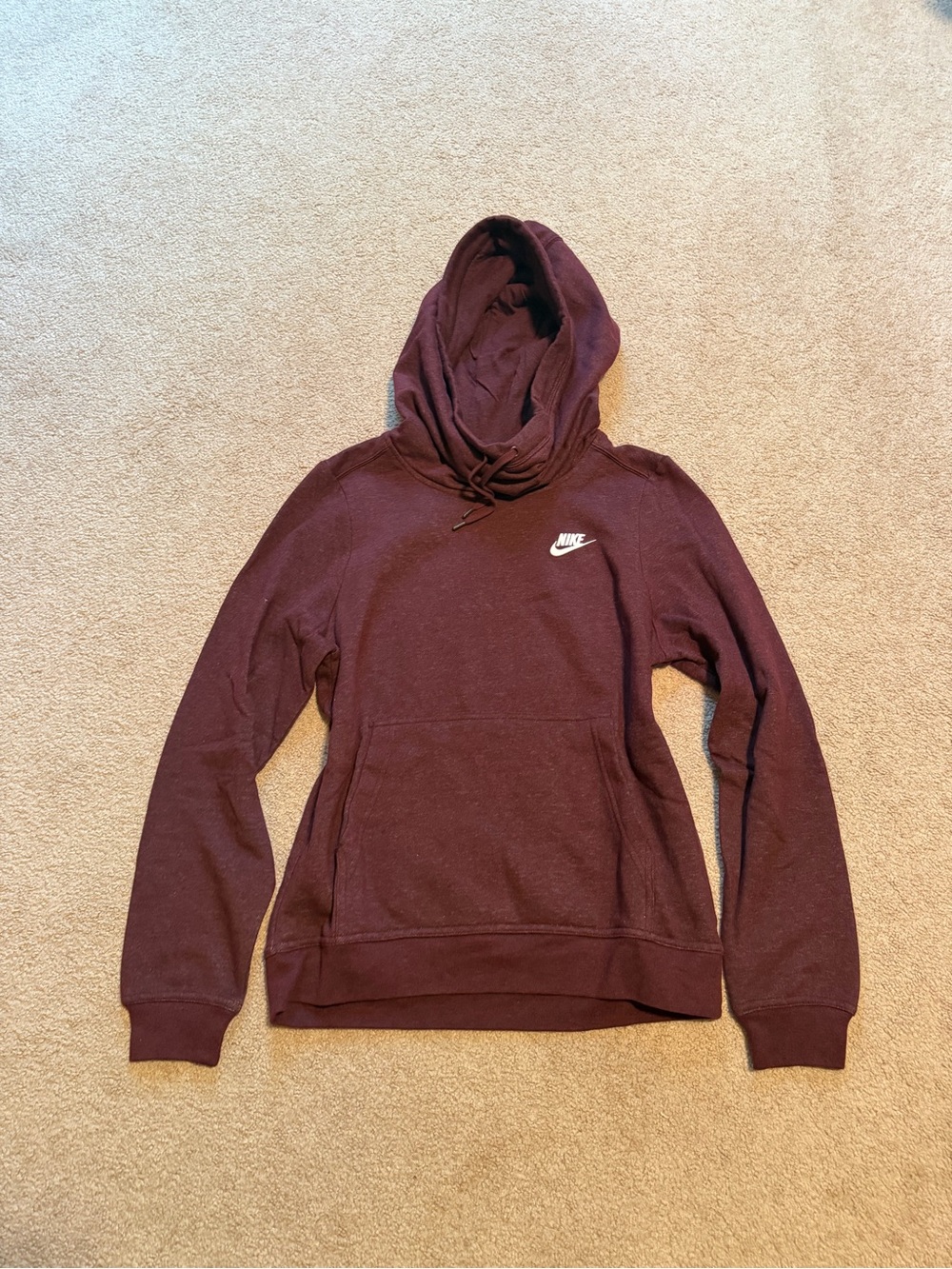 Nike Women’s Burgundy Pullover Hoodie with White Swoosh